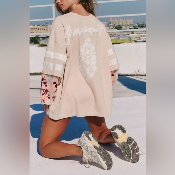 FP Movement by Free People Tops - NWT Free People Movement On The Fly Layer